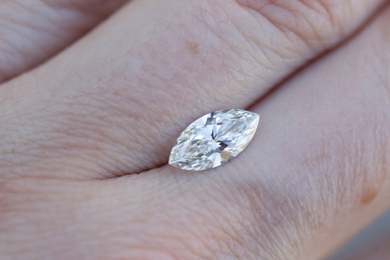 Load image into Gallery viewer, 1.24ct marquise lab grown diamond F VVS2
