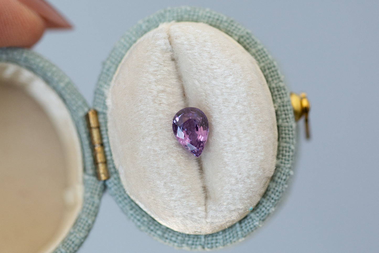 0.91ct Pear Purple Sapphire