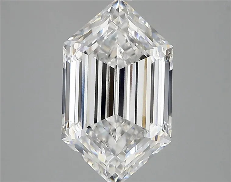 3.72ct Hexagonal Lab Grown Diamond (Colour D, Clarity VVS2, IGI Certified)