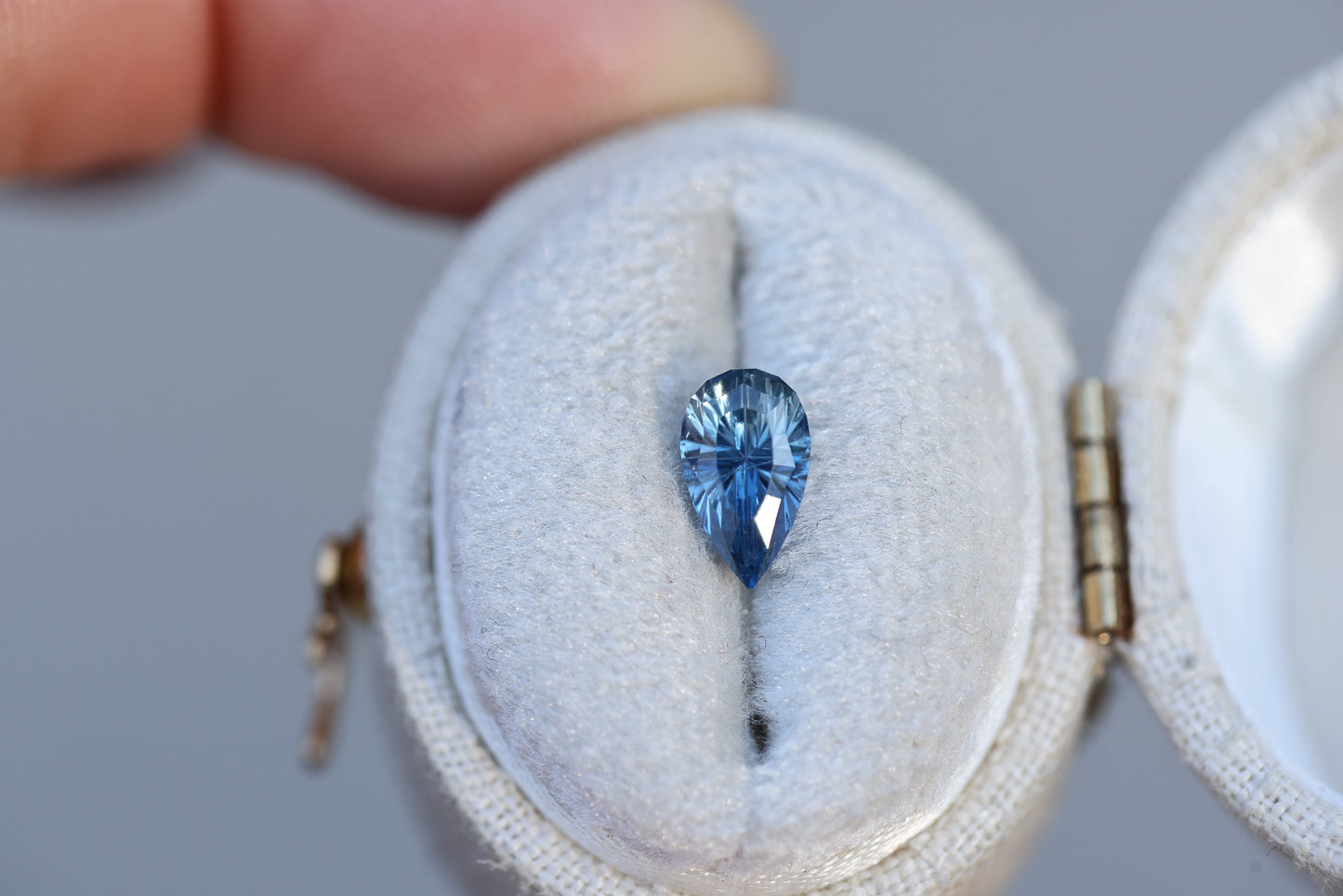 1.21ct parti pear sapphire, Starbrite cut by John Dyer