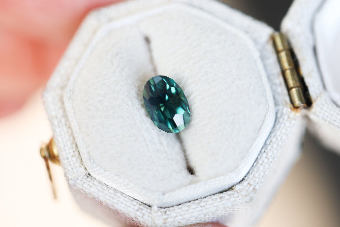 1.65ct oval teal blue sapphire - Regal Radiant cut by John Dyer