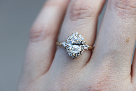 Ash setting with 1.5ct oval lab diamond