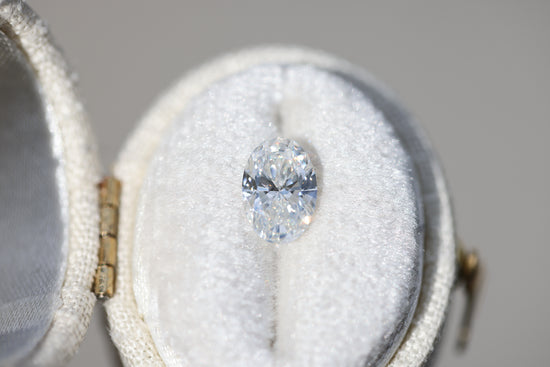 1.2ct oval lab diamond, E/VVS2
