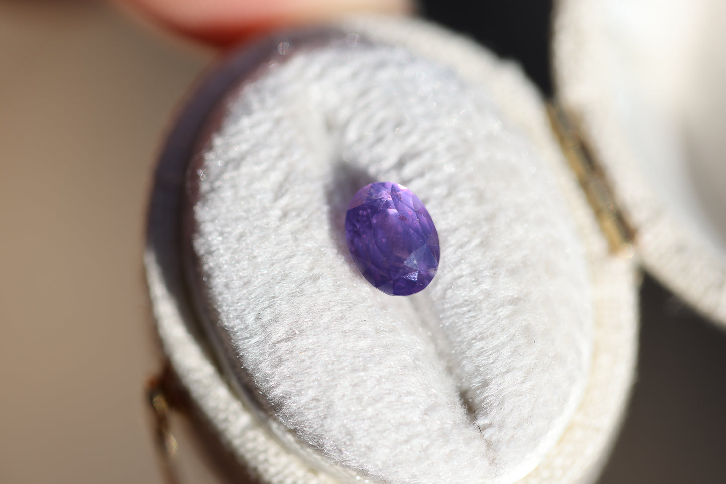 1.55ct oval opalaescent purple sapphire