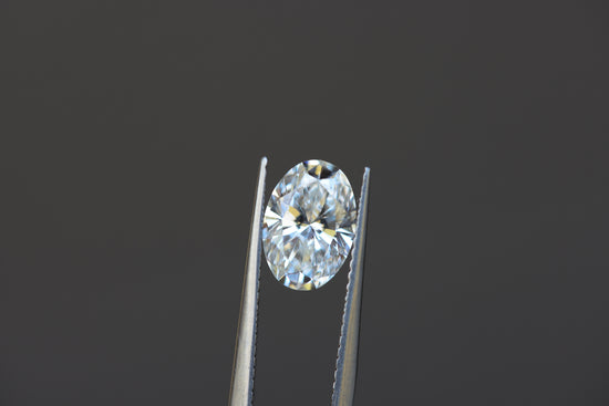 1.64ct oval lab diamond, F/VS2