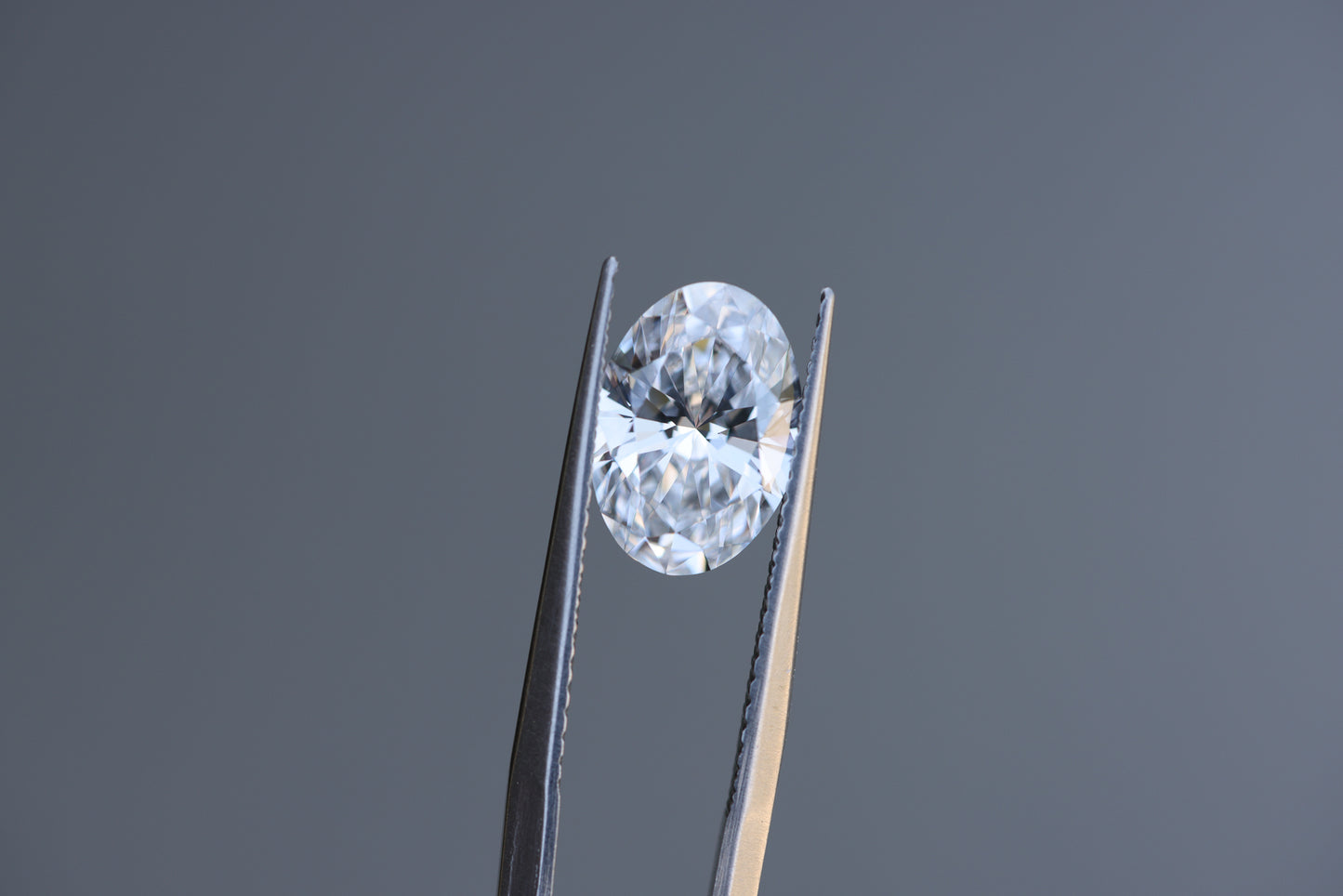 2.15ct oval lab diamond, E/VS1
