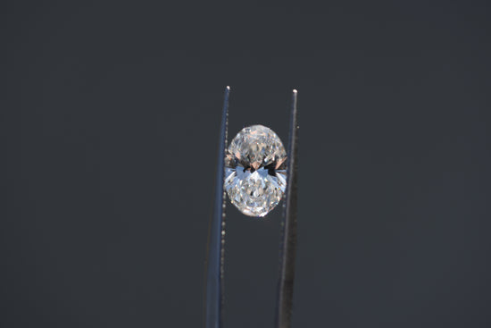 1.34ct oval lab diamond, E/VS1