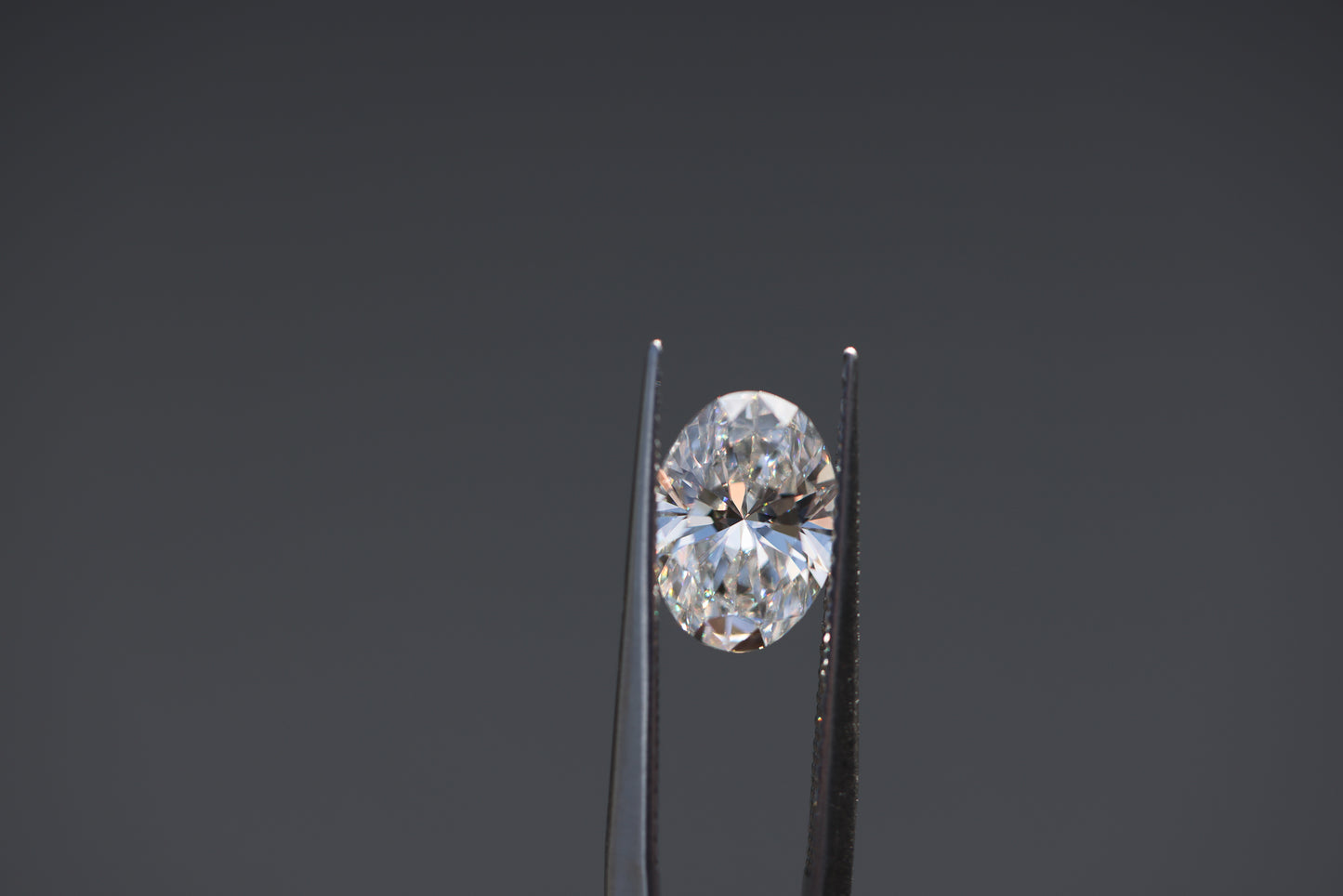 1.62ct oval lab diamond, E/VS2
