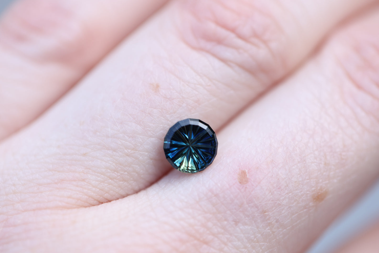 ON HOLD 1.51ct blue yellow parti sapphire- Starbrite cut by John Dyer