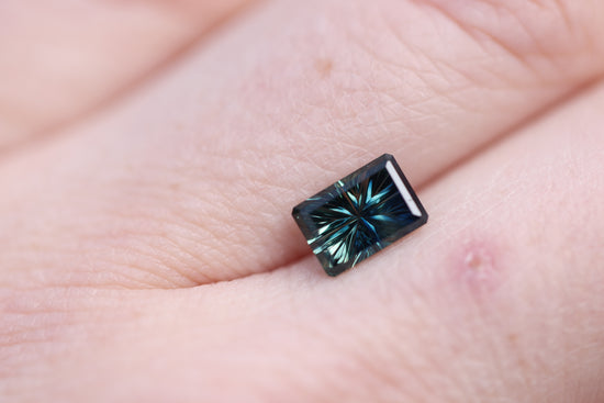 Load image into Gallery viewer, 1.59ct rectangle deep teal sapphire - Starbrite cut by John Dyer
