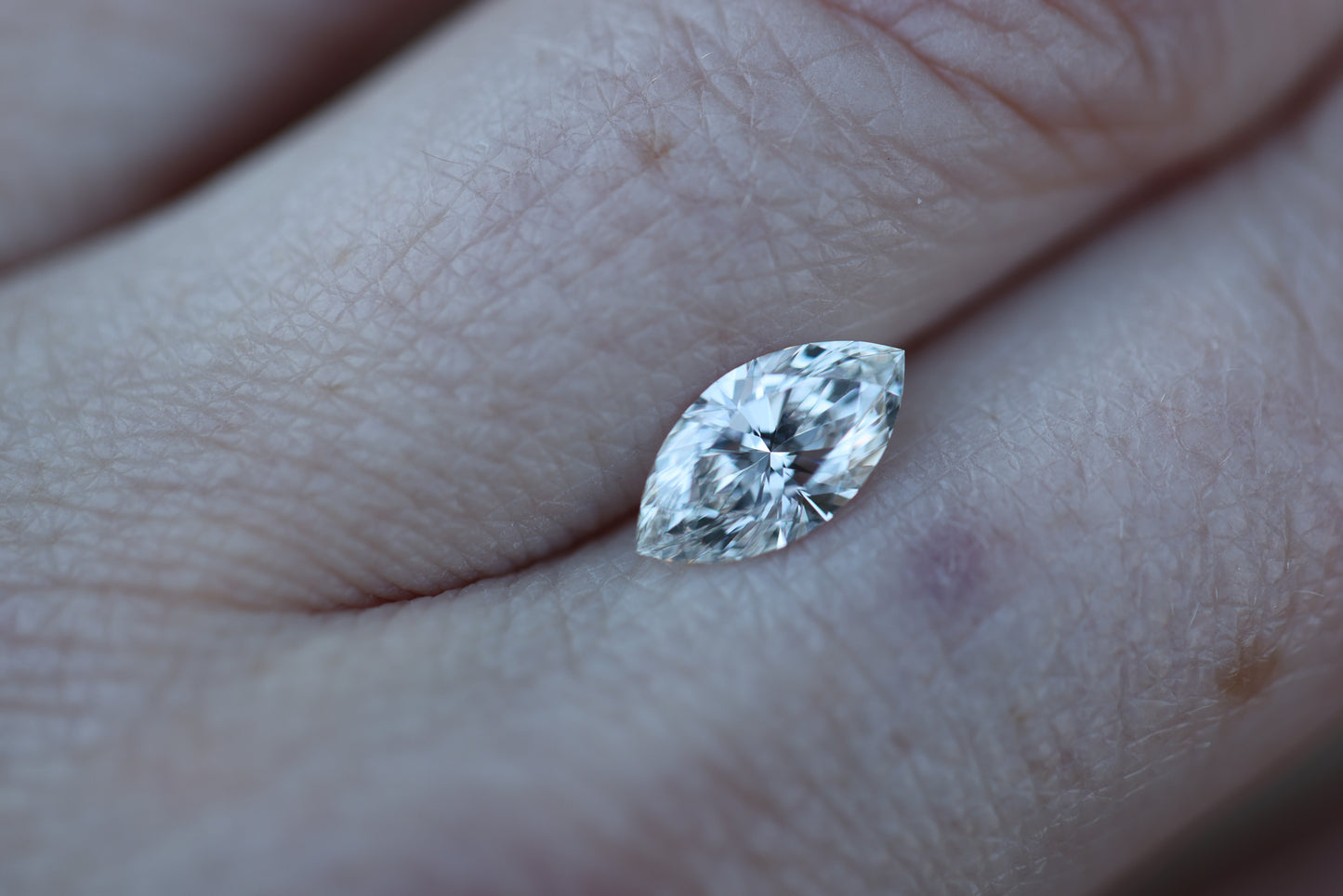 Load image into Gallery viewer, 1.23ct marquise lab diamond, G/VS1
