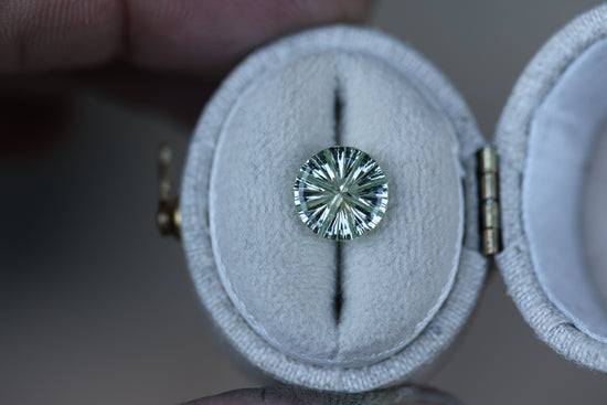 1.77ct round light pale green sapphire - Starbrite cut by John Dyer