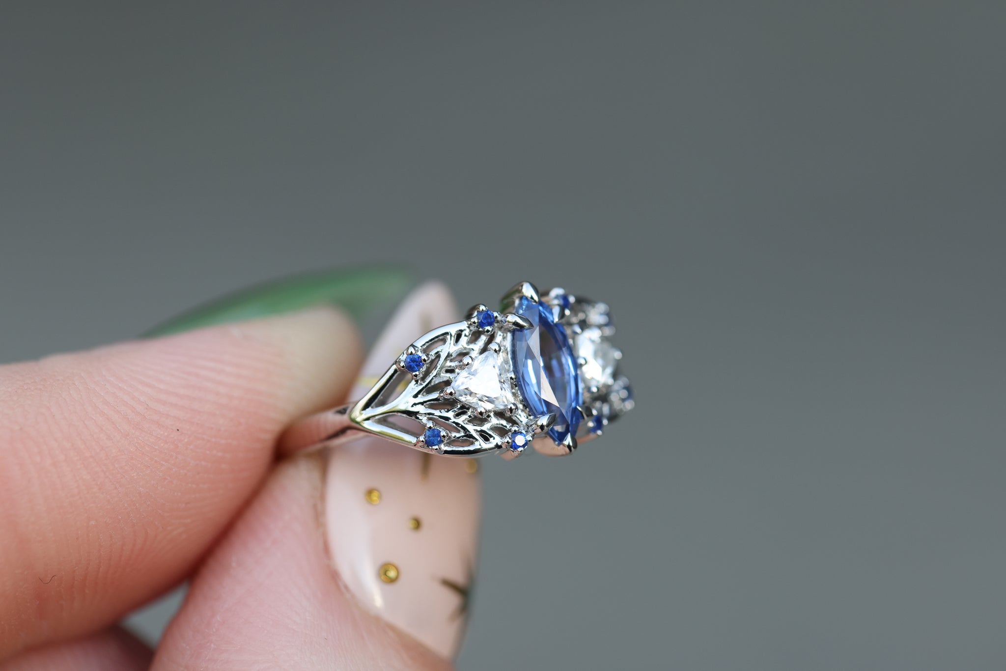 Elvindell Three Stone low profile (setting only) – Oore Jewelry