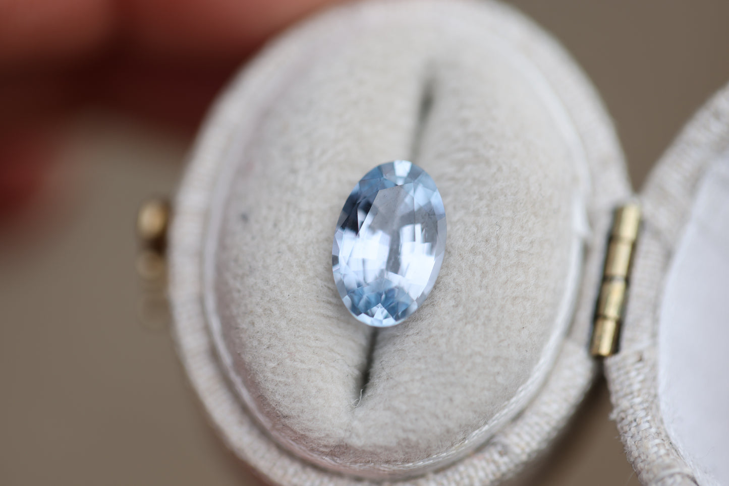 2.04ct oval light blue sapphire