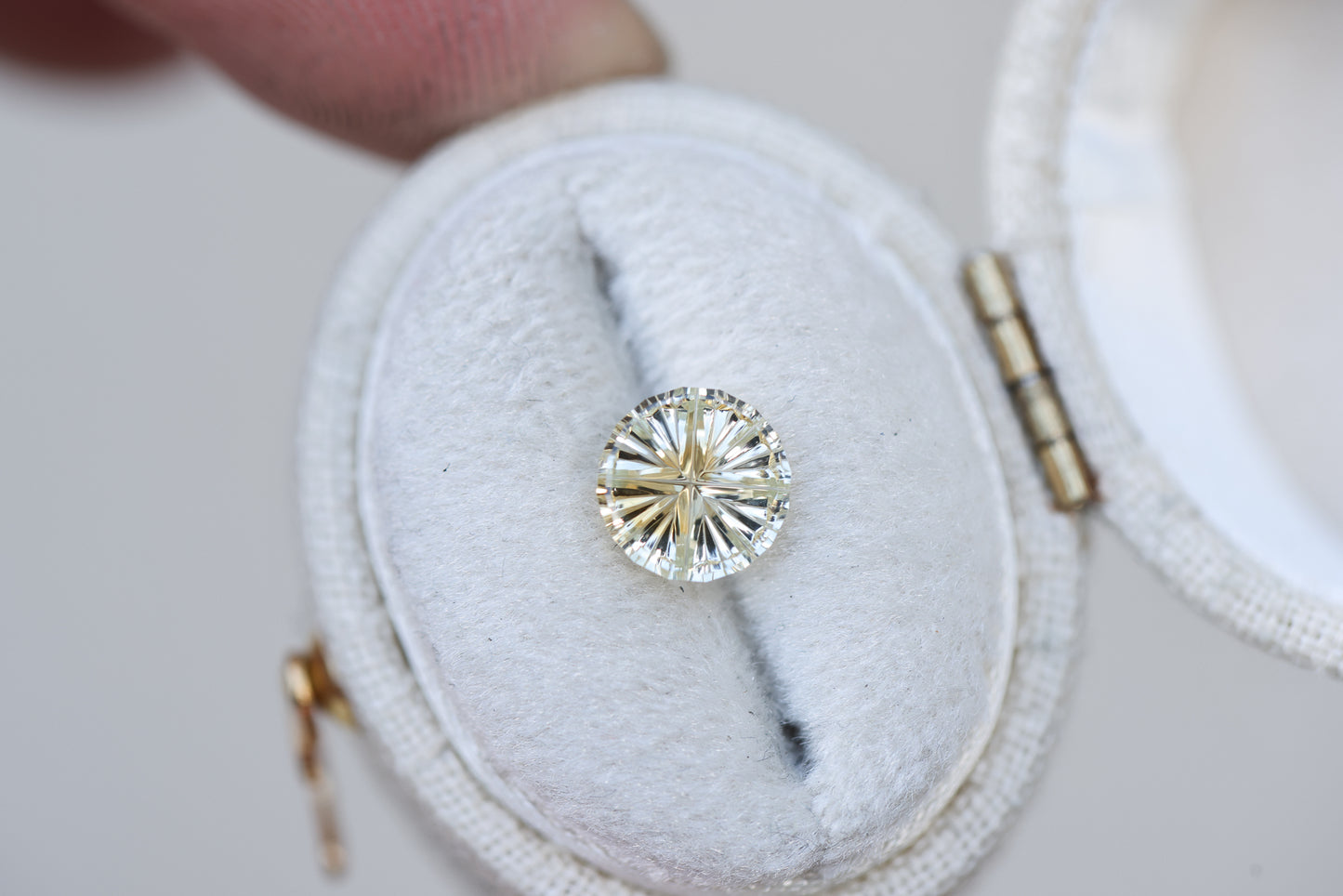 1.28ct round yellow sapphire - Starbrite cut by John Dyer