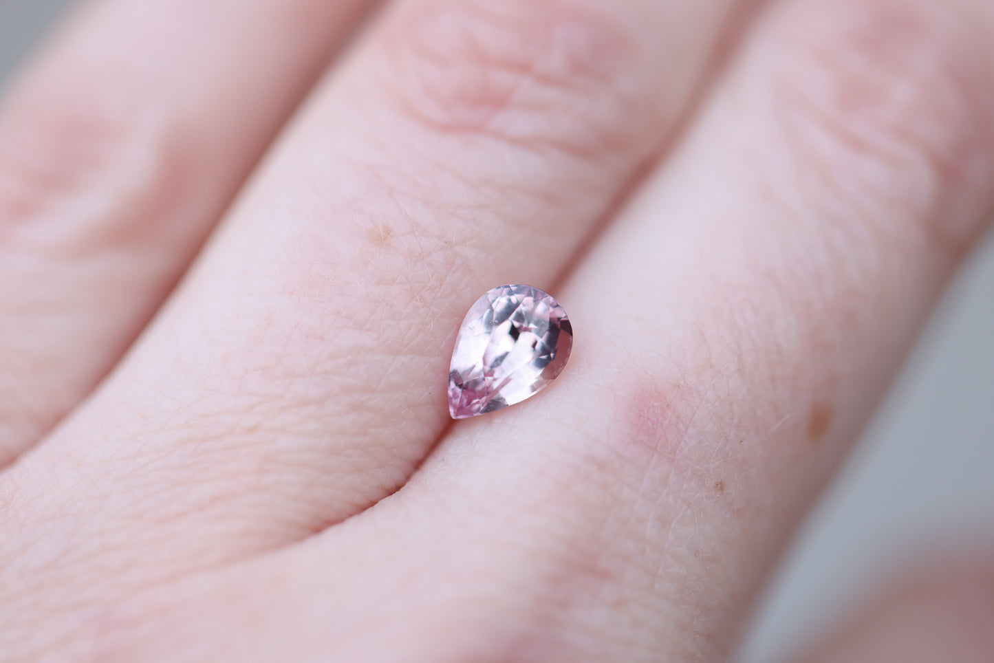 1.58ct pear light pink rose sapphire