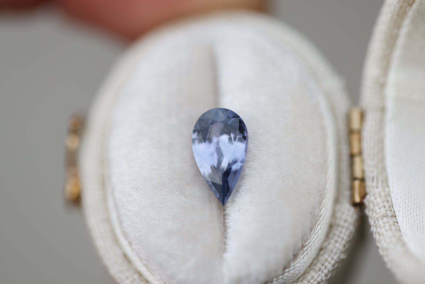 Load image into Gallery viewer, 1.49ct pear blue purple sapphire
