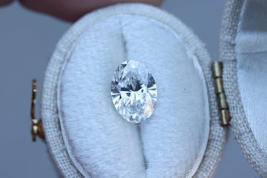 1.76ct oval lab diamond, G/VS2