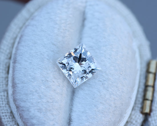 1.25ct square lab diamond, D/VVS1