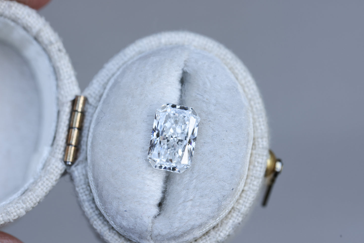 2.1ct radiant cut lab diamond, E VS1