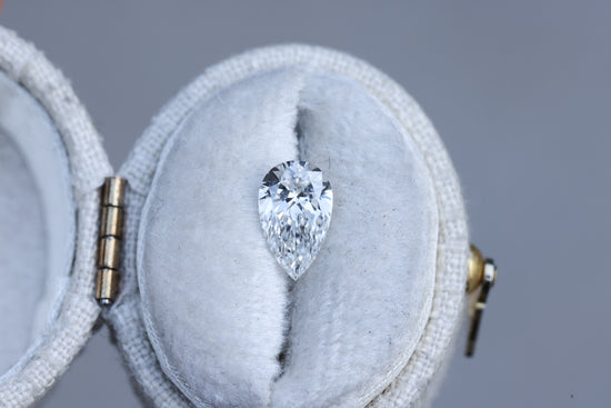 1.09ct pear lab diamond, E VS1