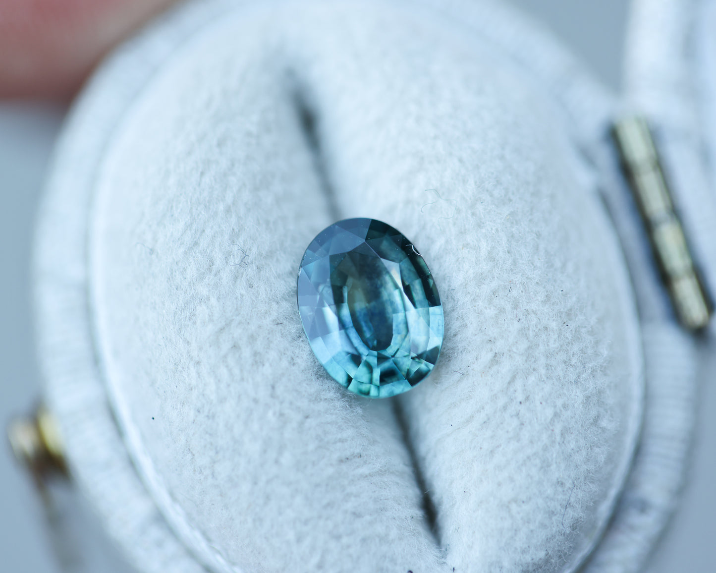 1.22ct oval blue teal sapphire