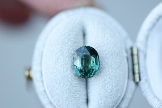 3.03ct oval teal green sapphire