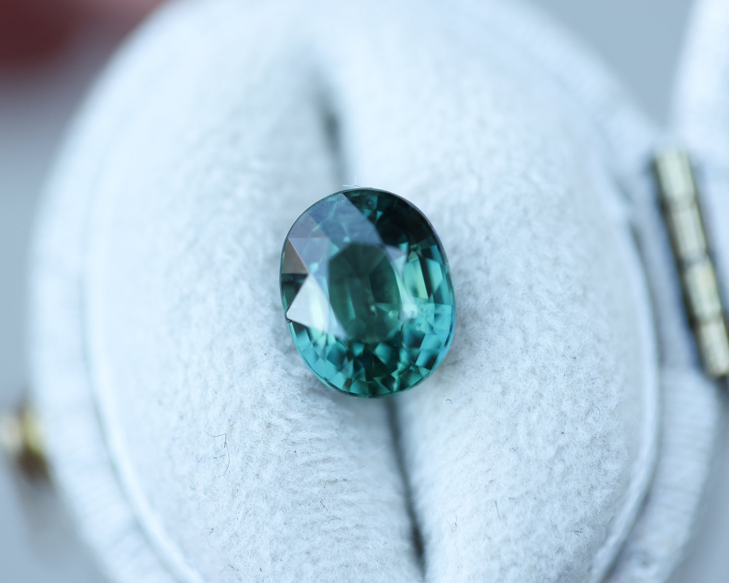 3.03ct oval teal green sapphire