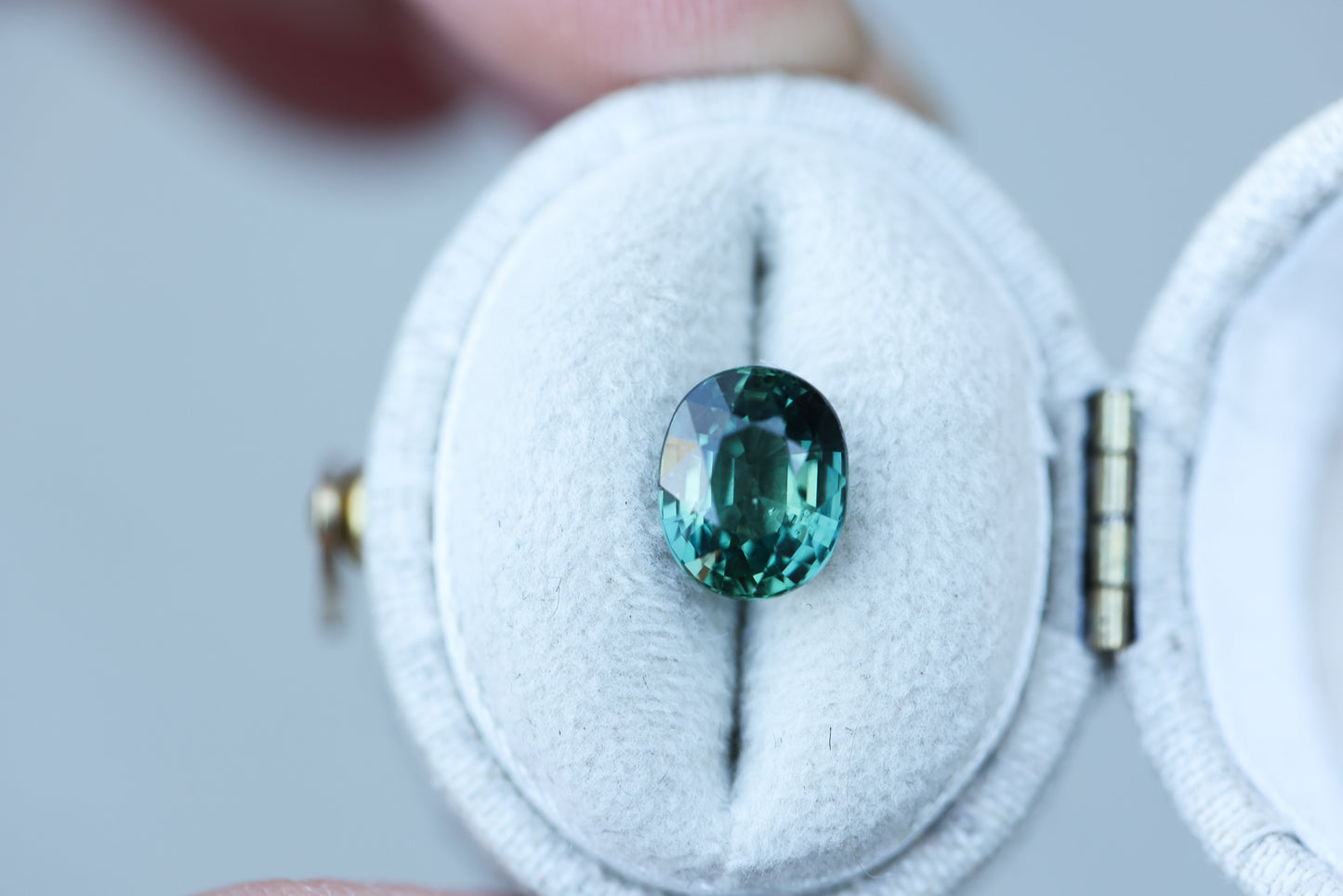 3.03ct oval teal green sapphire