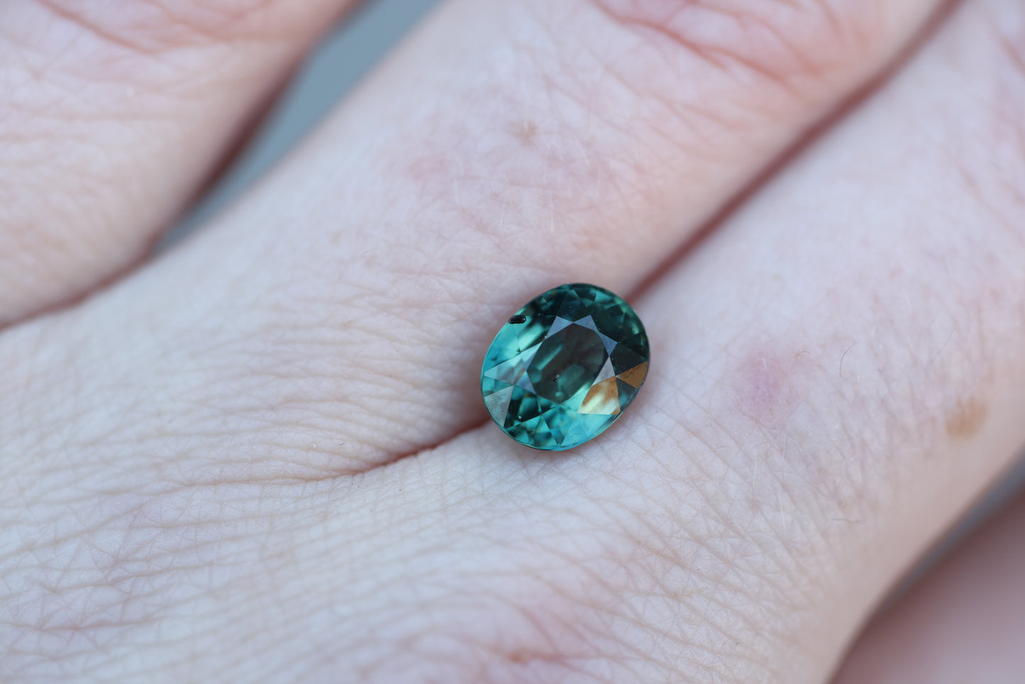 3.03ct oval teal green sapphire