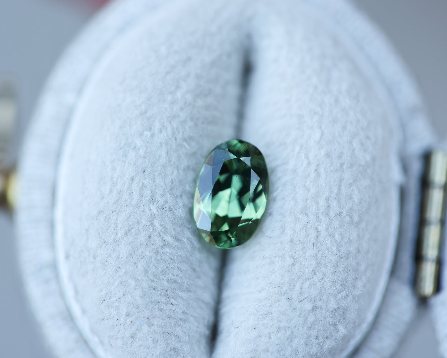 1.61ct oval green sapphire