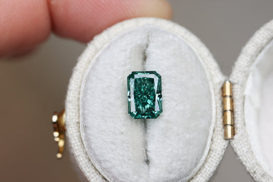1.67ct emerald cut fancy teal green lab diamond, VS1