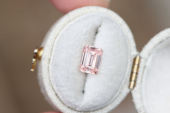 1.65ct emerald cut fancy color pink lab diamond, VVS2