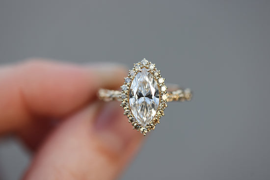 Midsummer setting with 2ct lab diamond and champagne diamond accents