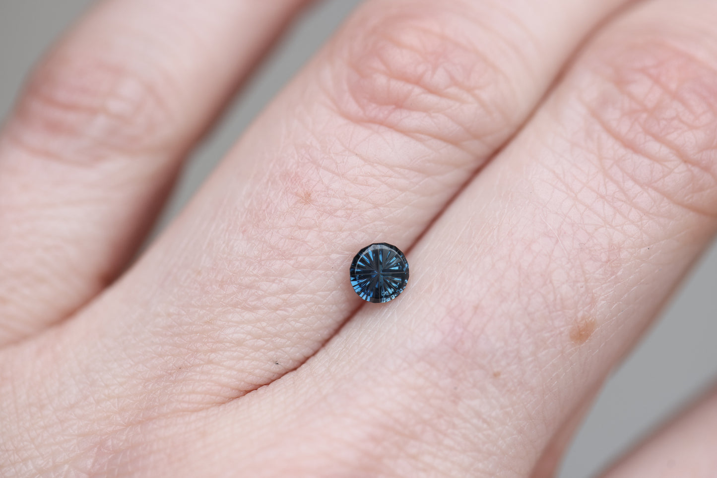 .42ct round teal blue sapphire, Starbrite cut by John Dyer