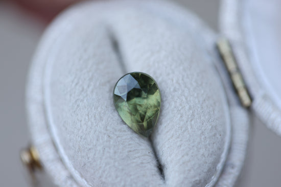 1.7ct pear green sapphire