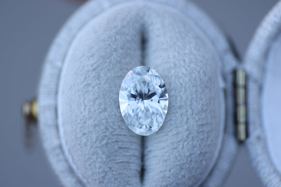 1.62ct oval lab diamond, F/VS1