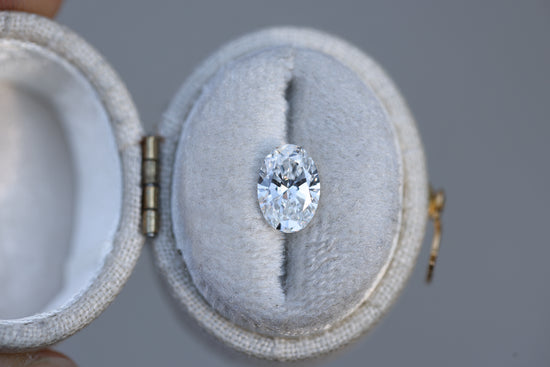 1.23ct oval lab diamond, E VS1