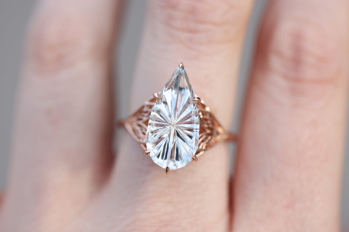 Ready to ship, Size 8 14k rose Elvindell with starbrite aquamarine