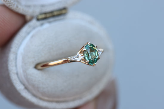 Artemis Petite oval lab green sapphire and white sapphire sides