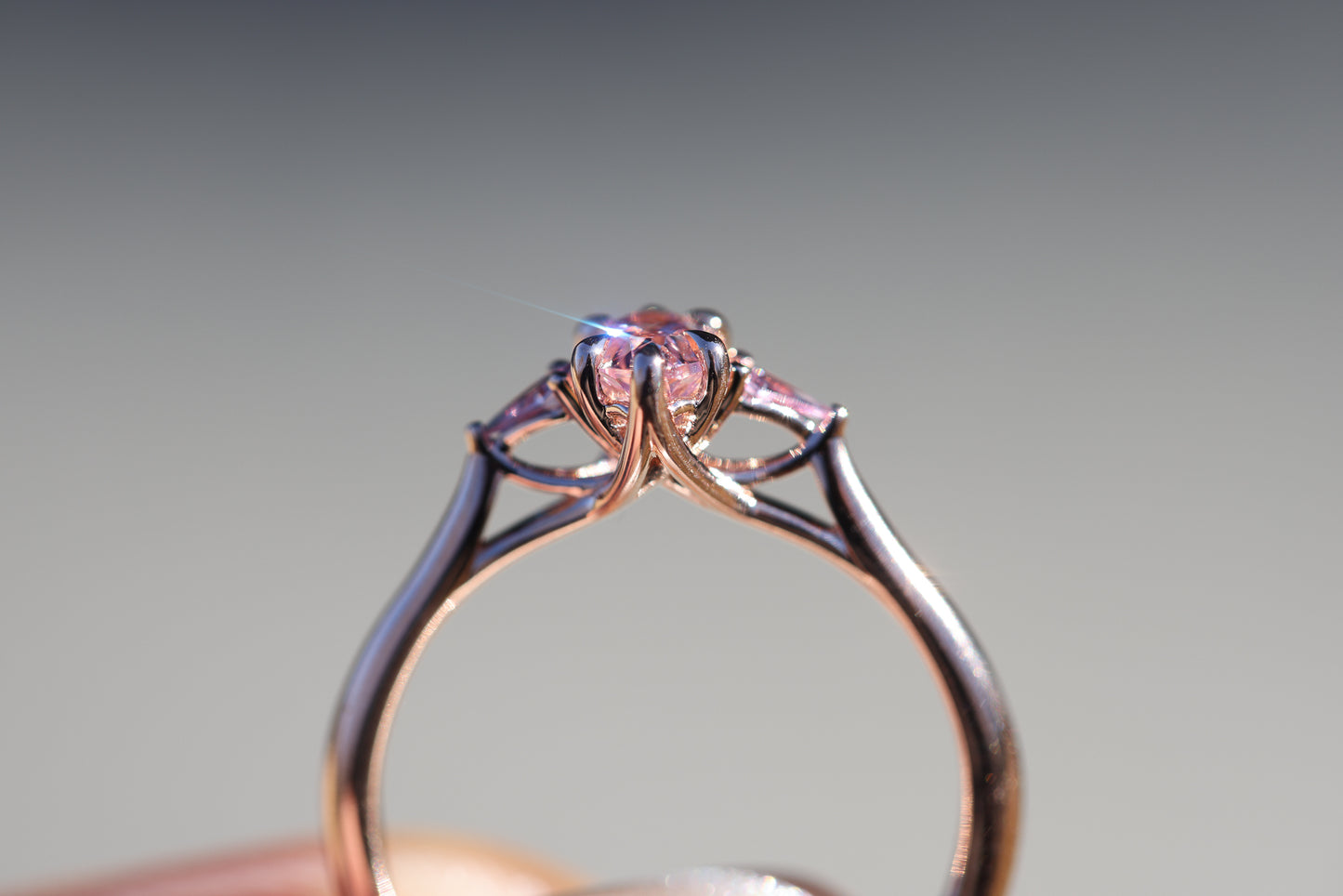Artemis Petite oval light pink sapphire and pink sapphire sides