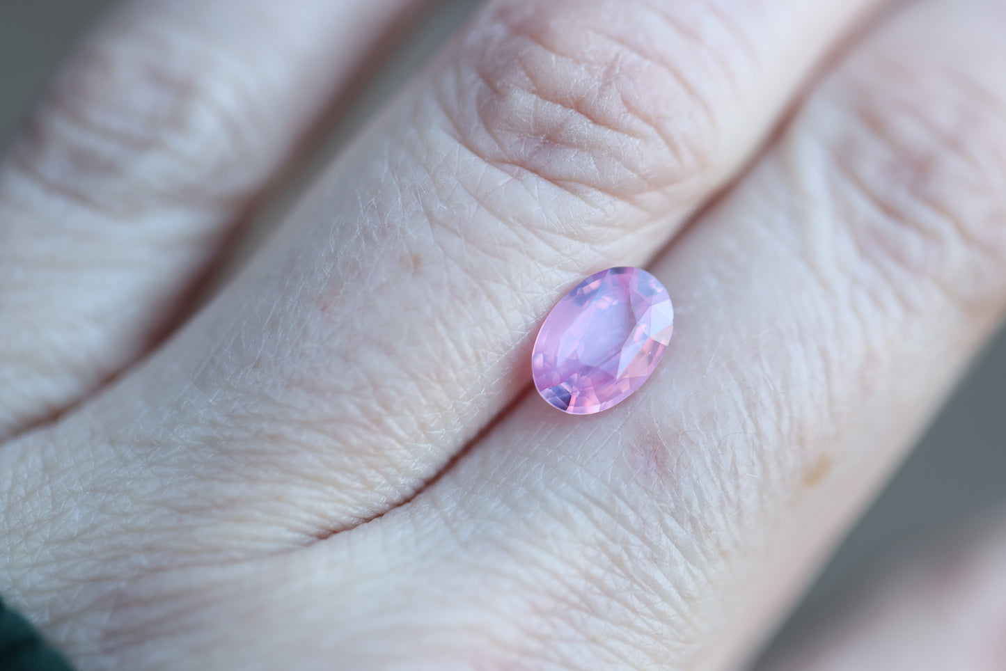 2ct oval opalescent pink/hot pink sapphire