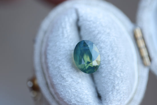 2.53ct oval opalescent teal green sapphire