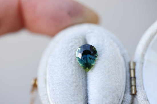 1.38ct Pear Parti Green Teal Blue Sapphire