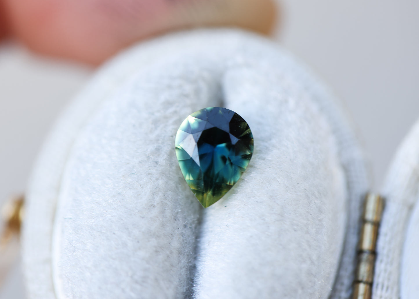 1.38ct Pear Parti Green Teal Blue Sapphire