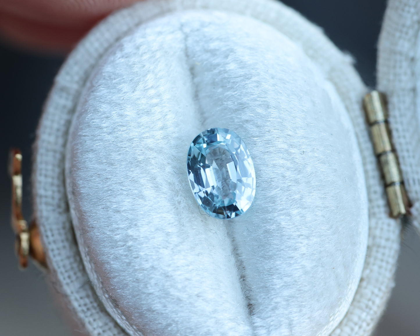 1.12ct oval light blue sapphire