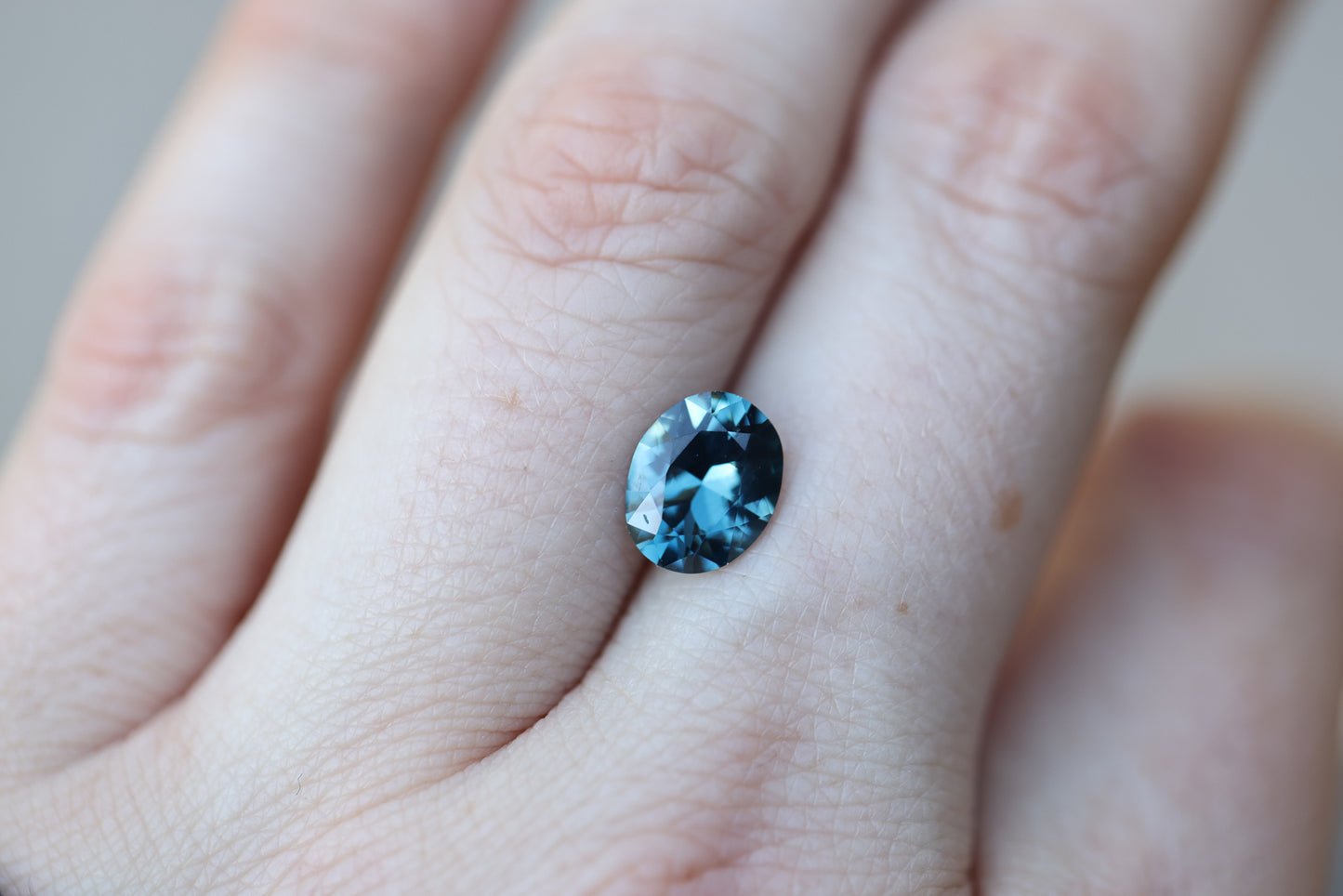 2.56ct Oval Blue Teal Sapphire