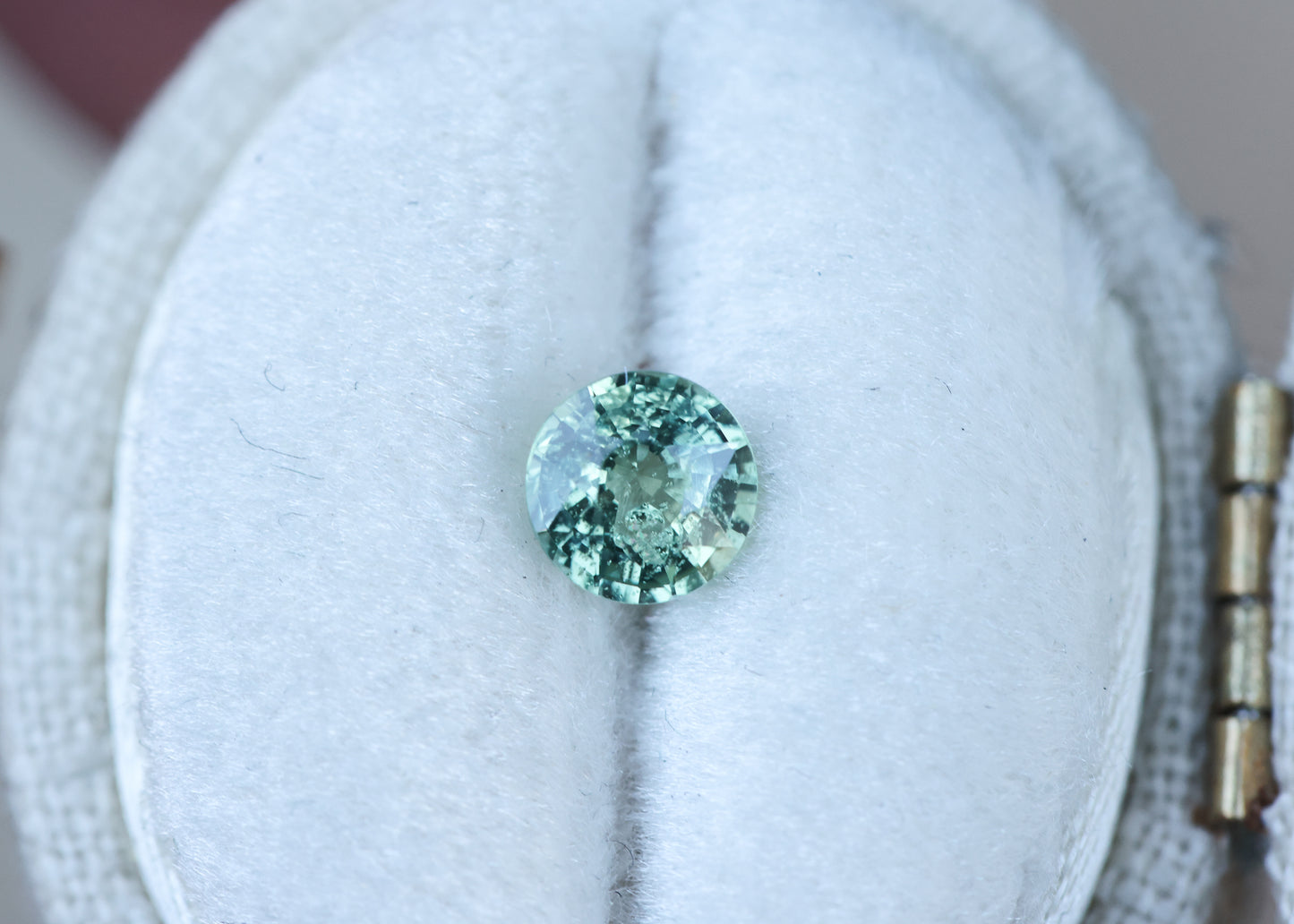 .66ct green teal round sapphire
