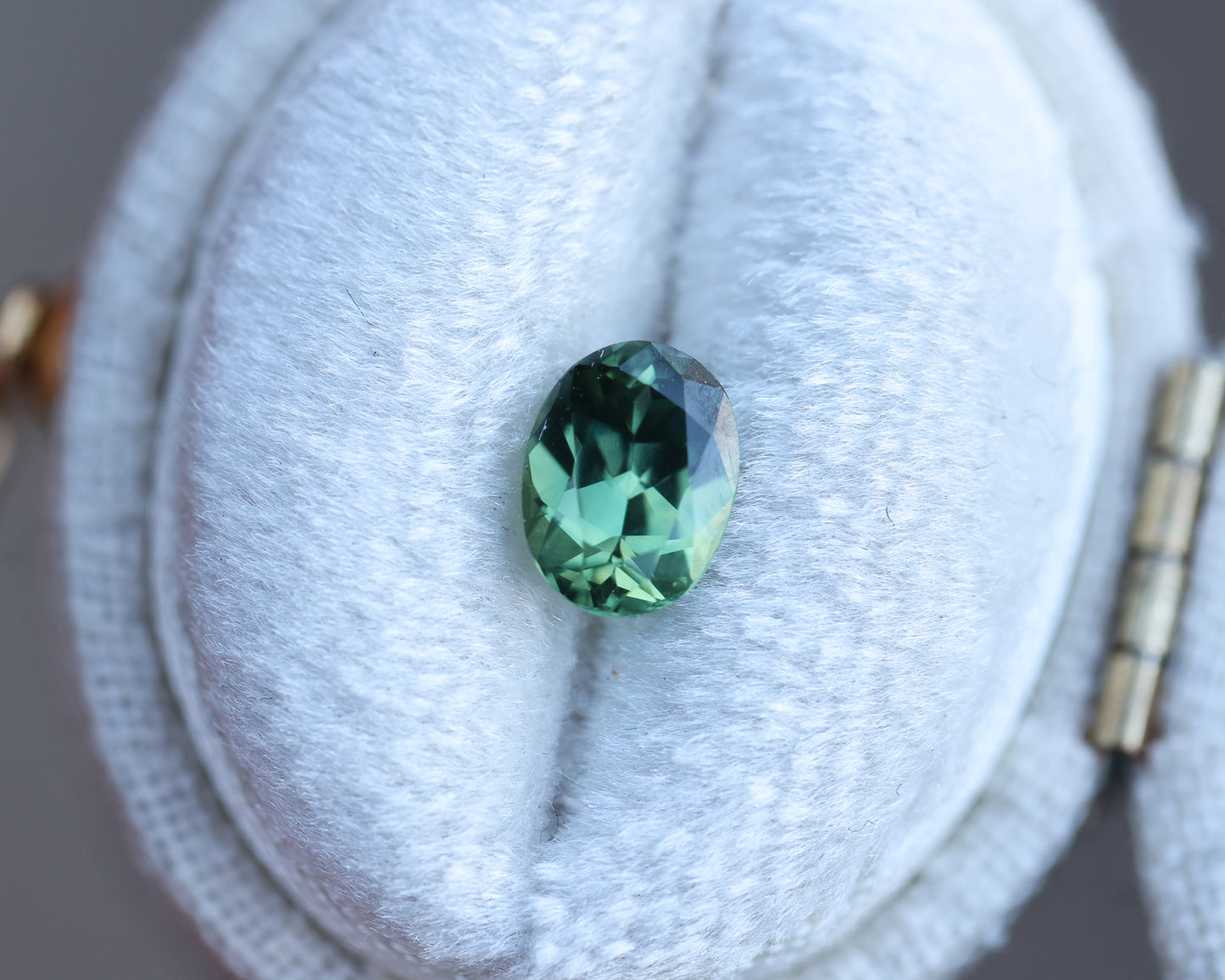 1.02ct oval green teal sapphire