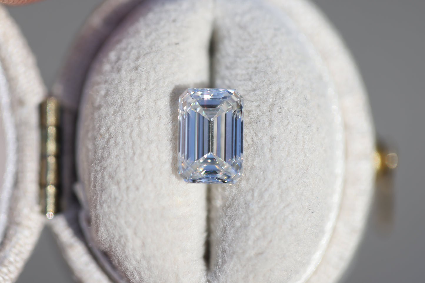 1.61ct emerald cut lab diamond, E/VS1